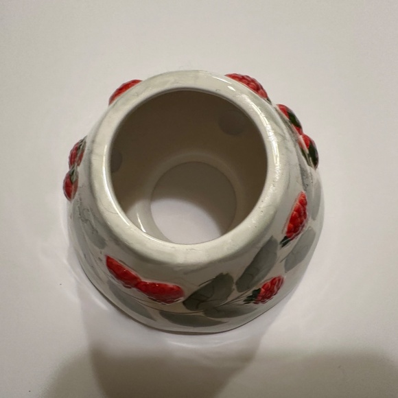 Yankee Candle Large Jar Shade Strawberries Leaves Cozy Cottage Ceramic Red White - Picture 5 of 6